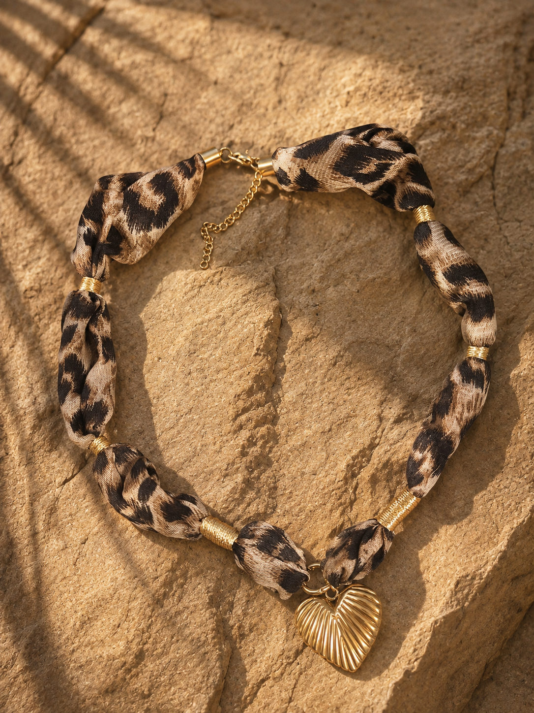 COLLAR FELINA