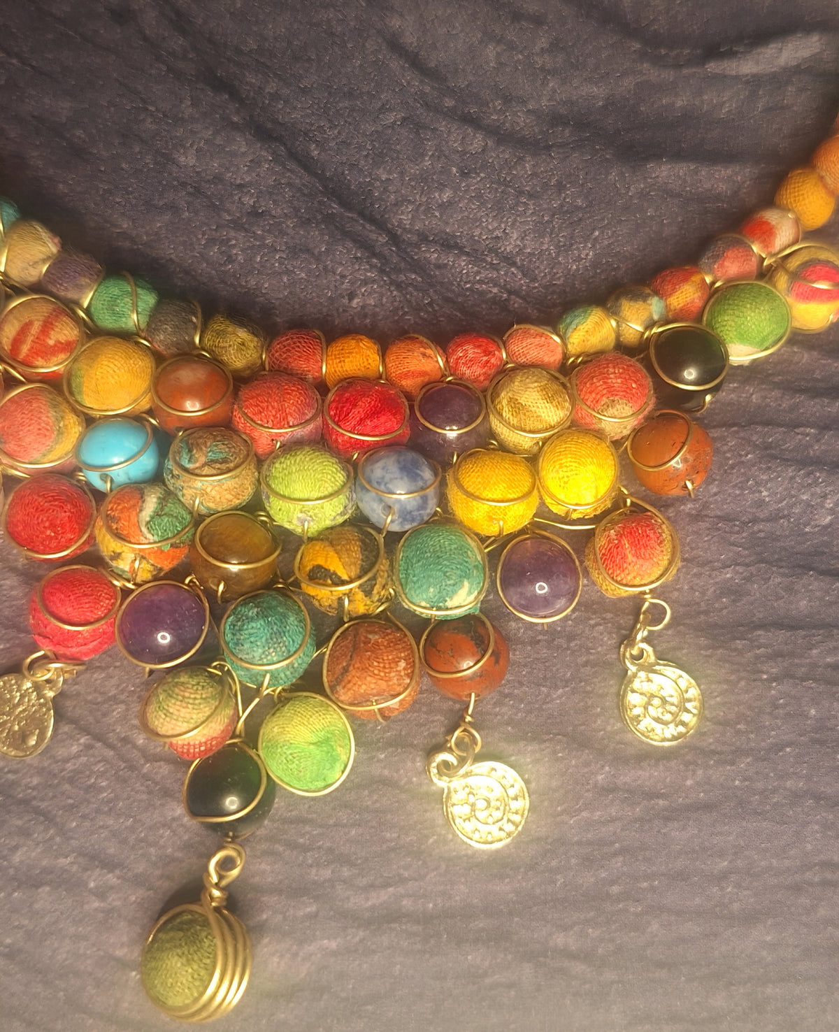 COLLAR INDIE